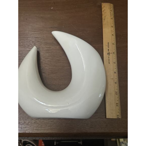 VINTAGE MID CENTURY MODERN WHITE ABSTRACT IKEBANA POTTERY SCULPTURE VASE JAPAN - Picture 6 of 7